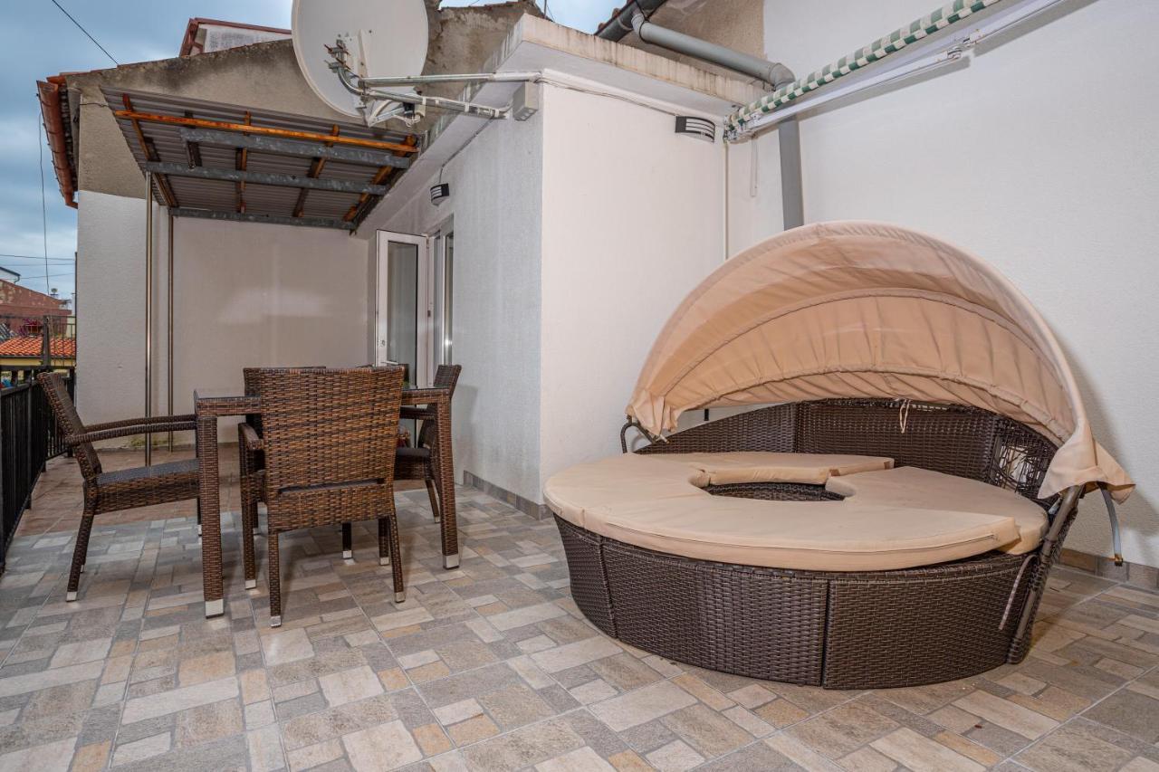 Apartmani Gabrijela Crikvenica Bagian luar foto