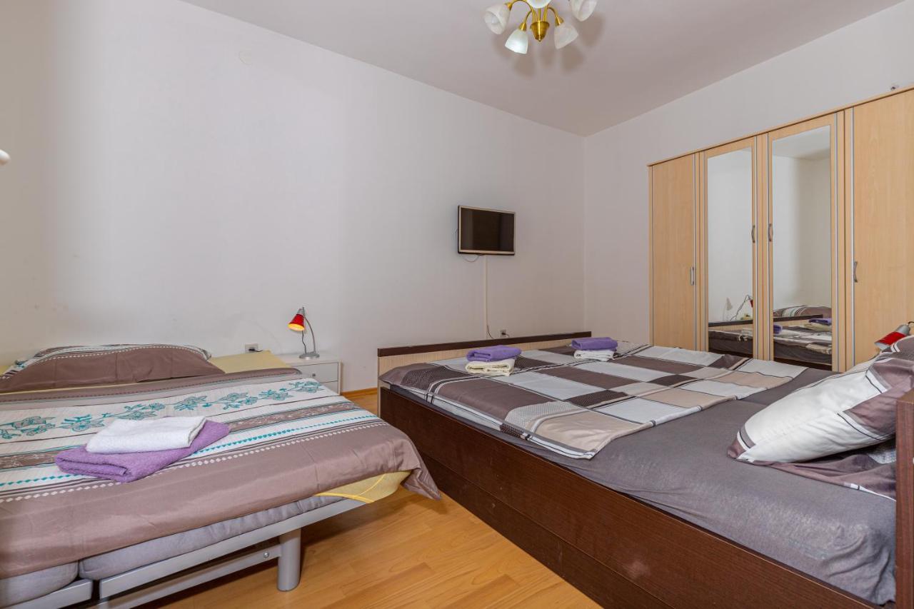 Apartmani Gabrijela Crikvenica Bagian luar foto