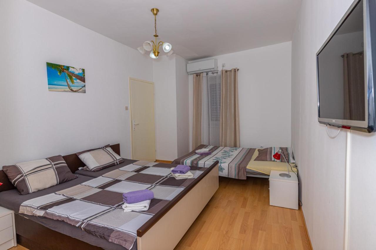 Apartmani Gabrijela Crikvenica Bagian luar foto