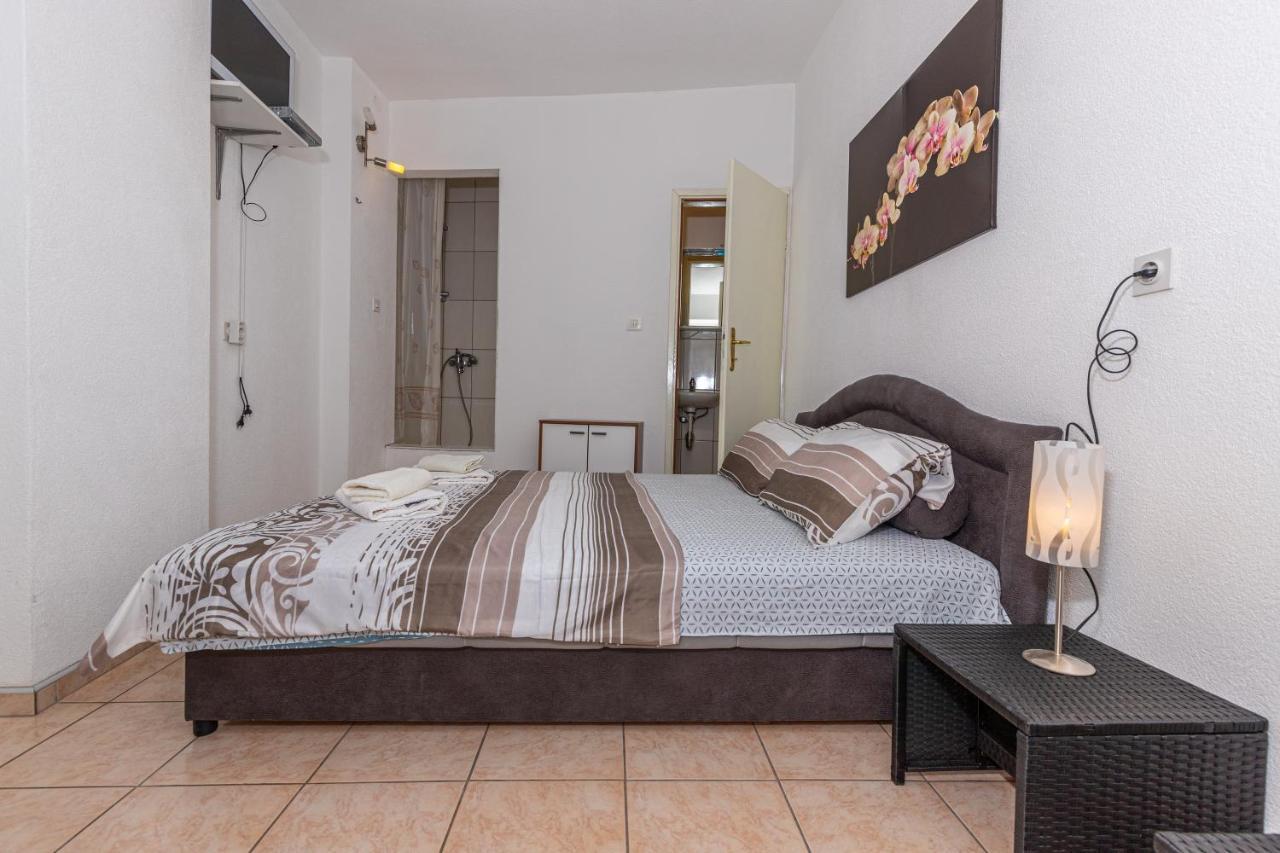 Apartmani Gabrijela Crikvenica Bagian luar foto