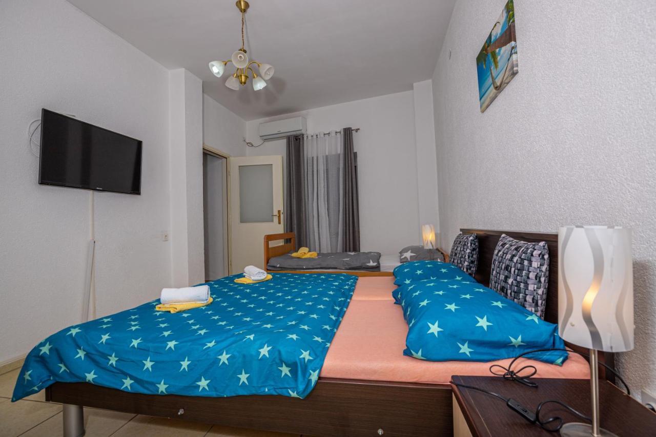 Apartmani Gabrijela Crikvenica Bagian luar foto
