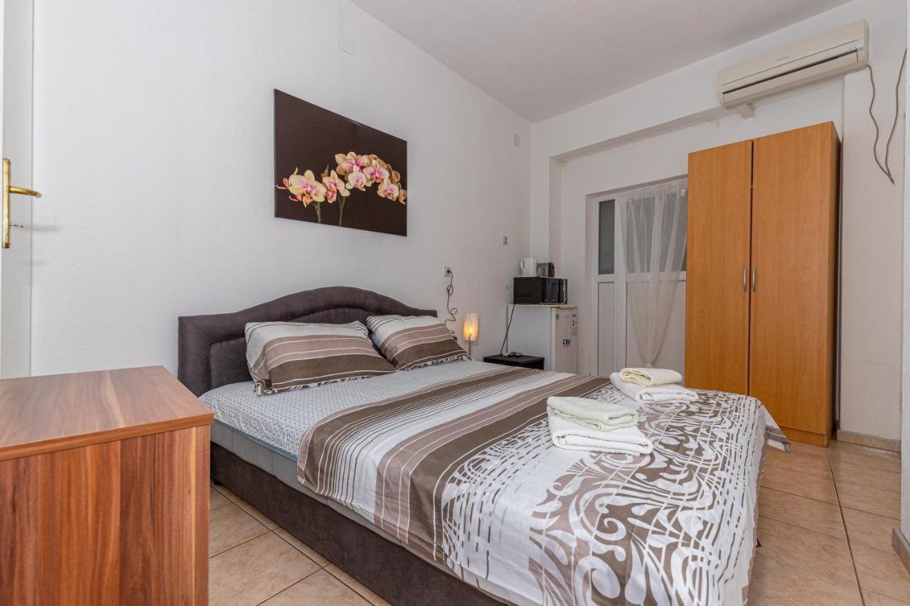 Apartmani Gabrijela Crikvenica Bagian luar foto
